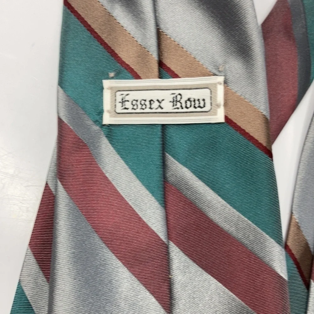 Vintage Essex Row tie‎